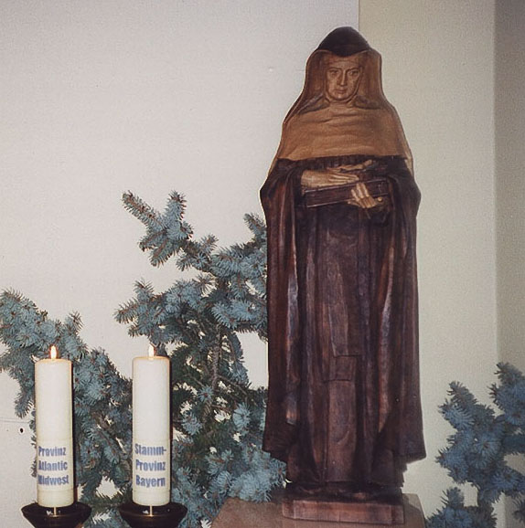 Mother Theresa Statue